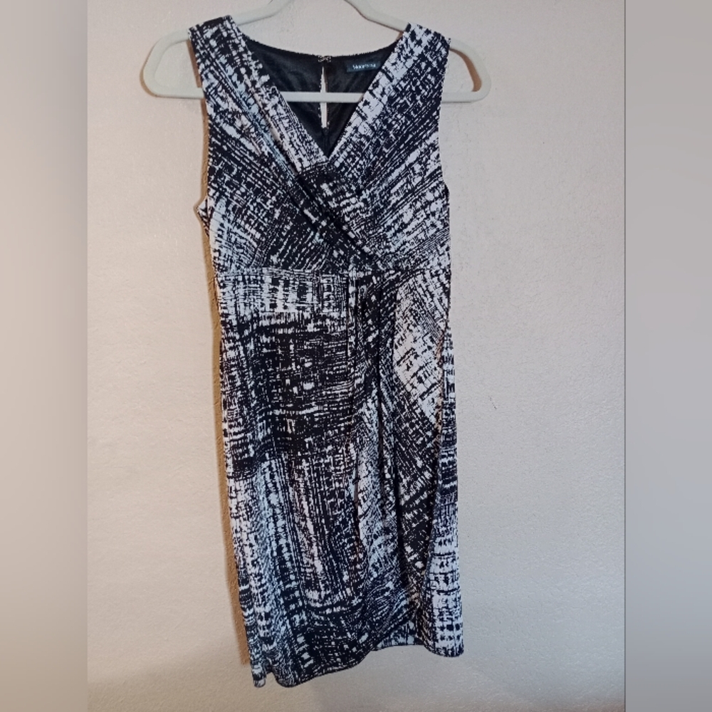 Moonbasa Sz M Black and White Dress